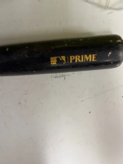 Used Louisville Slugger MAPLE CHRISIAN YELICH MODEL BB/SB Wood Bat 33