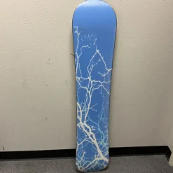Used M3 ESCAPE Girls Snowboard Only Tan 130 cm