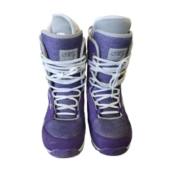 Used M3 WOMENS SNOWBOARD BOOTS SZ 10 Womens Snowboard Boots Purple Senior 10