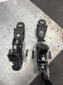 Used Marker FREE Womens DH Bindings Black