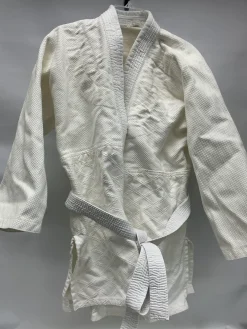 Used Martial Arts Top White Senior