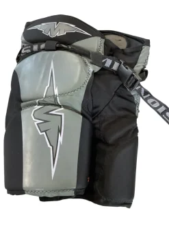 Used Mission 7500 Youth Roller Pant Black MD