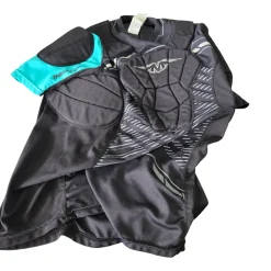 Used Mission INHALER PADDED SHIRT MD Street Hockey Top Black MD