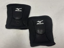 Used Mizuno LR6 VB Knee Pads Black