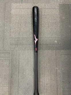 Used Mizuno MPL-CRBN BB/SB Wood Bat 33"