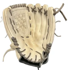 Used Mizuno MVP PRIME SOFTBALL RH Throw Fastpitch Gloves White 12"