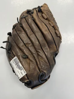 Used Mizuno MZ 1101 BB/SB Glove RH Throw Brown 11