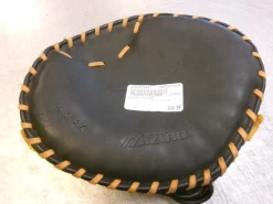 Used Mizuno PANCAKE GLOVE BB/SB Training Aid