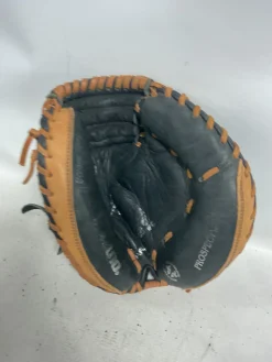 Used Mizuno POWER CLOSE BB/SB Catchers RH Throw Black 32 1/2