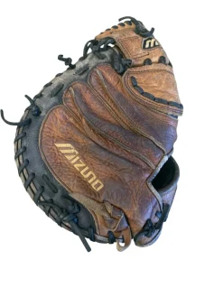 Used Mizuno VINTAGE BB/SB Catchers RH Throw Brown 32"