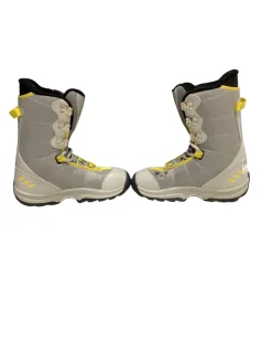 Used Morrow BOOTS SLICK Boys Snowboard Boots Grey Junior 04