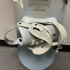 Used Morrow LOTUS Womens Board/Bindings Carolina Blue And White 145 cm