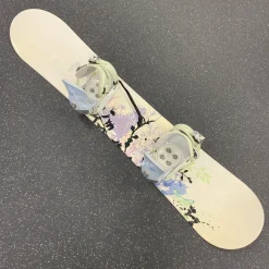 Used Morrow WILDFLOWER Womens Board/Bindings White 148 cm
