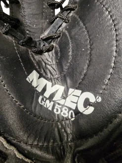 Used Mylec Ultra Pro GM580 Street Hockey Goalie Catch Glove Regular