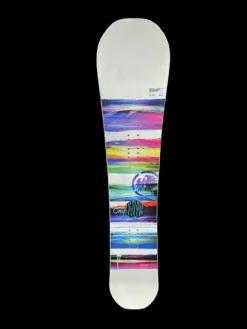 Used Never Summer ONYX Womens Snowboard Only White 143 cm