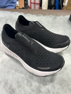 Used New Balance Running/X-Train Shoes M