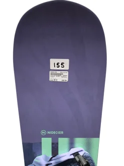 Used Nidecker Astral Womens Snowboard 155 cm with Nidecker Fenix Bindings (Orchid, Size Small)