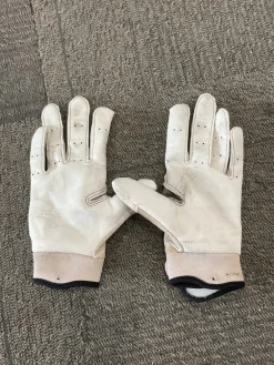 Used Nike BB/SB Batting Gloves White SM