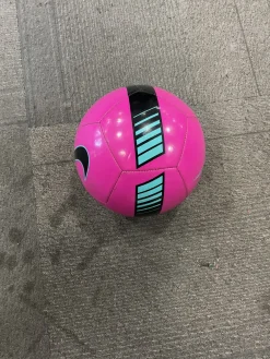 Used Nike PITCH TRAINING All Size Soccer Ball Pink 3