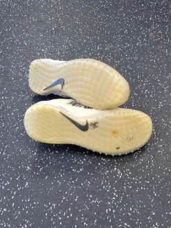 Used Nike Soccer Indoor Shoes White Senior 6.5