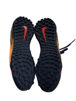 Used Nike Soccer Indoor Shoes Gold Junior 04.5