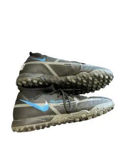 Used Nike Soccer Indoor Shoes Black And Carolina Blue Senior 6.5