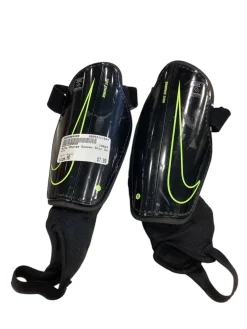 Used Nike Soccer Shin Guards Junior Black MD