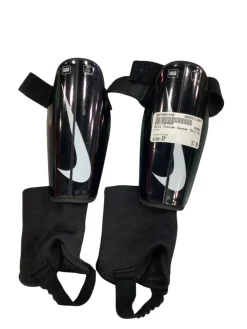 Used Nike Soccer Shin Guards Junior Black SM