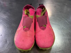 Used Nike Soccer Turf Shoes Pink Junior 03.5