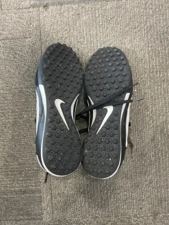 Used Nike Soccer Turf Shoes Black Senior 9
