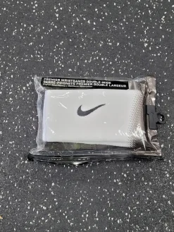 Used Nike Top