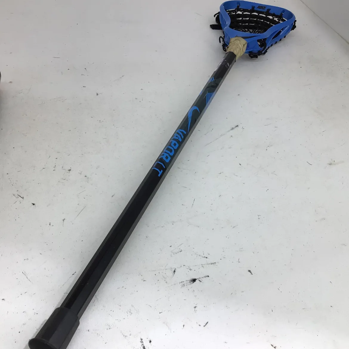 Used Nike VAPOR LT 41 IN MENS ATK LAX STICK Men Atk/Mid Complete Stick Royal Blue