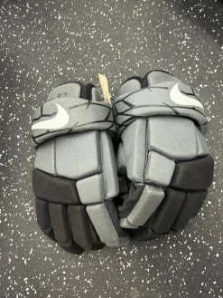 Used Nike VAPOR LT YOUTH Lacrosse Gloves Junior Grey MD