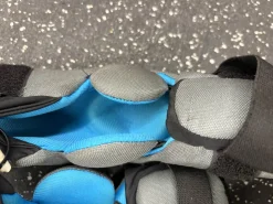 Used Nike VAPOR LT YOUTH Lacrosse Arm Pads/Guards Grey MD