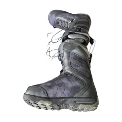 Used Nitro SENTINEL TLS SB BOOTS Boys Snowboard Boots Black Junior 06