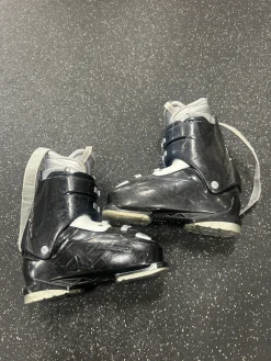 Used Nordica OLYMPIA 6 ONE Womens DH Ski Boot Black 260 MP - M08 - W09