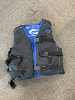 Used O RAGEOUS PFD Youth PFD Royal Blue Youth 50-90