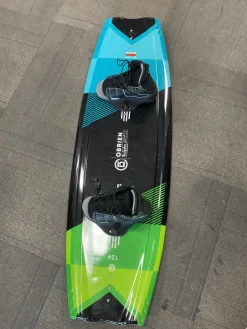 Used O'Brien THE SYSTEM WAKEBOARD SZ 2-5 BINDINGS Wakeboard Green 124 cm