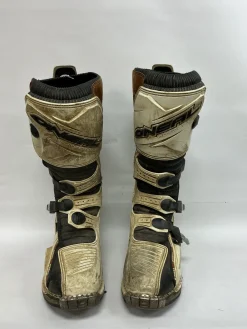 Used O'Neill CLUTCH Mens Boots White Senior 9
