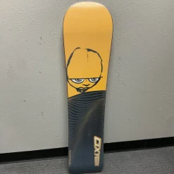 Used OXYGEN JOKER Boys Snowboard Only Yellow 129 cm