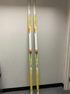 Used PELOTENEN SUPRA SKATE Mens XC Ski/Binding White And Gold 195 cm