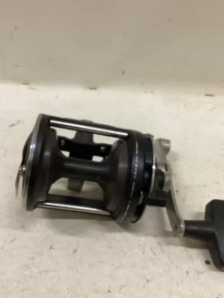 Used Penn 225LD Fishing Reel Only