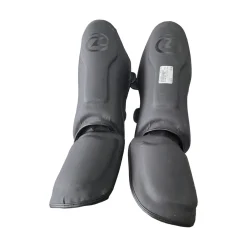 Used PRO MMA SHIN GUARDS Martial Arts Shin Pads Black LG