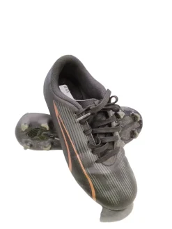 Used Puma Soccer Cleats Black Junior 01