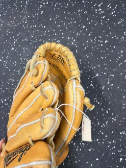 Used Rawlings RBG90 BB/SB First Base LH Throw Brown 11