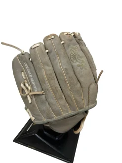 Used Rawlings SURE CATCH SCSB115M Leather Shell Youth Fastpitch Softball Glove RH Throw Grey 11 1/2