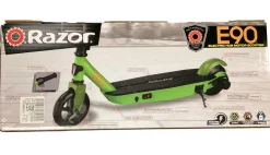 Used Razor E90 ELECTRIC SCOOTER Scooter Green
