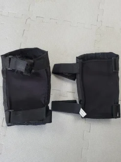 Used RAZOR KNEE PADS LG Inline Skate Kneepads