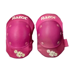 Used Razor Small Skateboard Kneepads