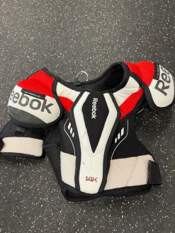 Used Reebok 14K SP Junior Shoulder Pads MD
